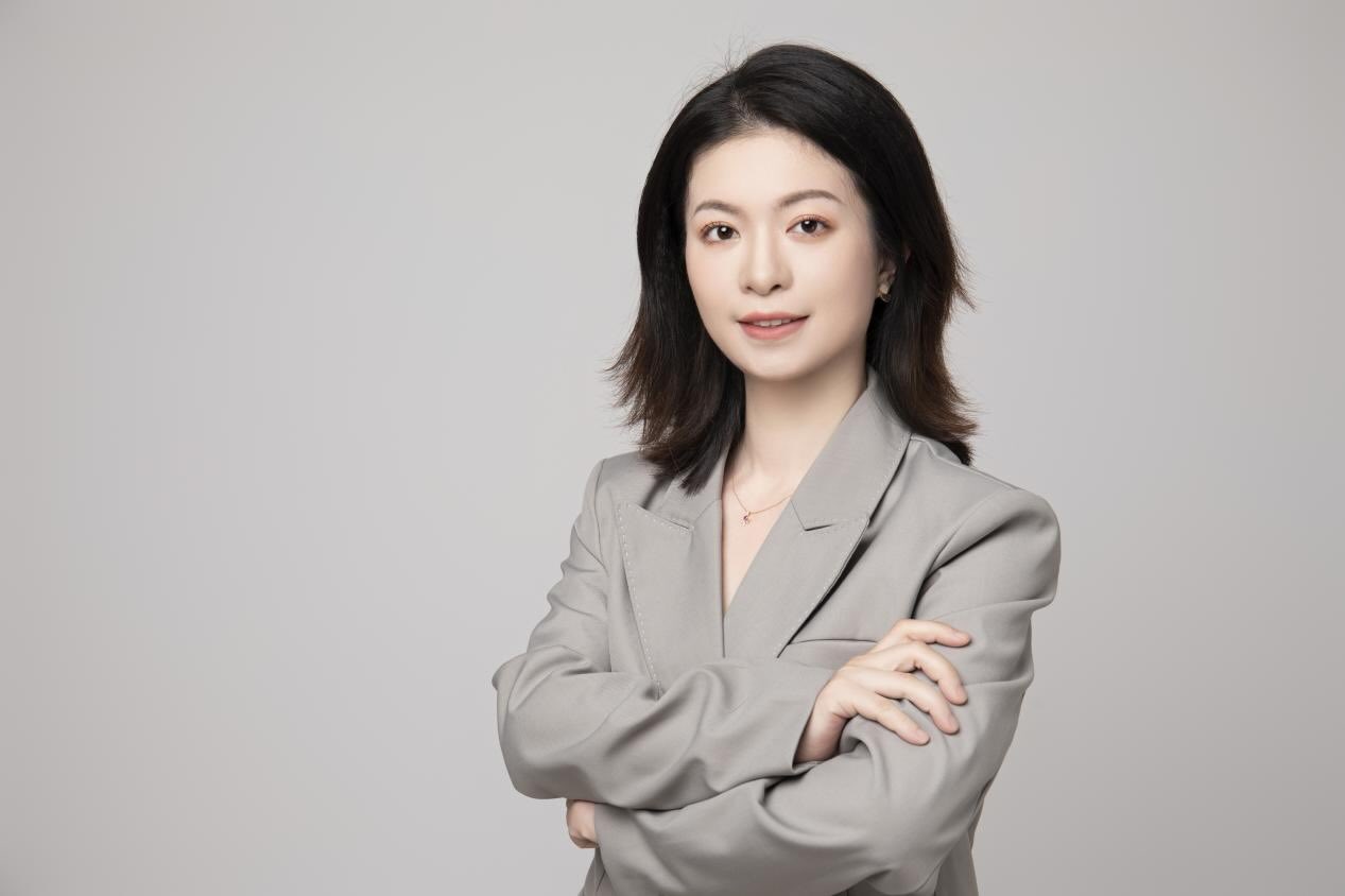 刘婉菱律师照片