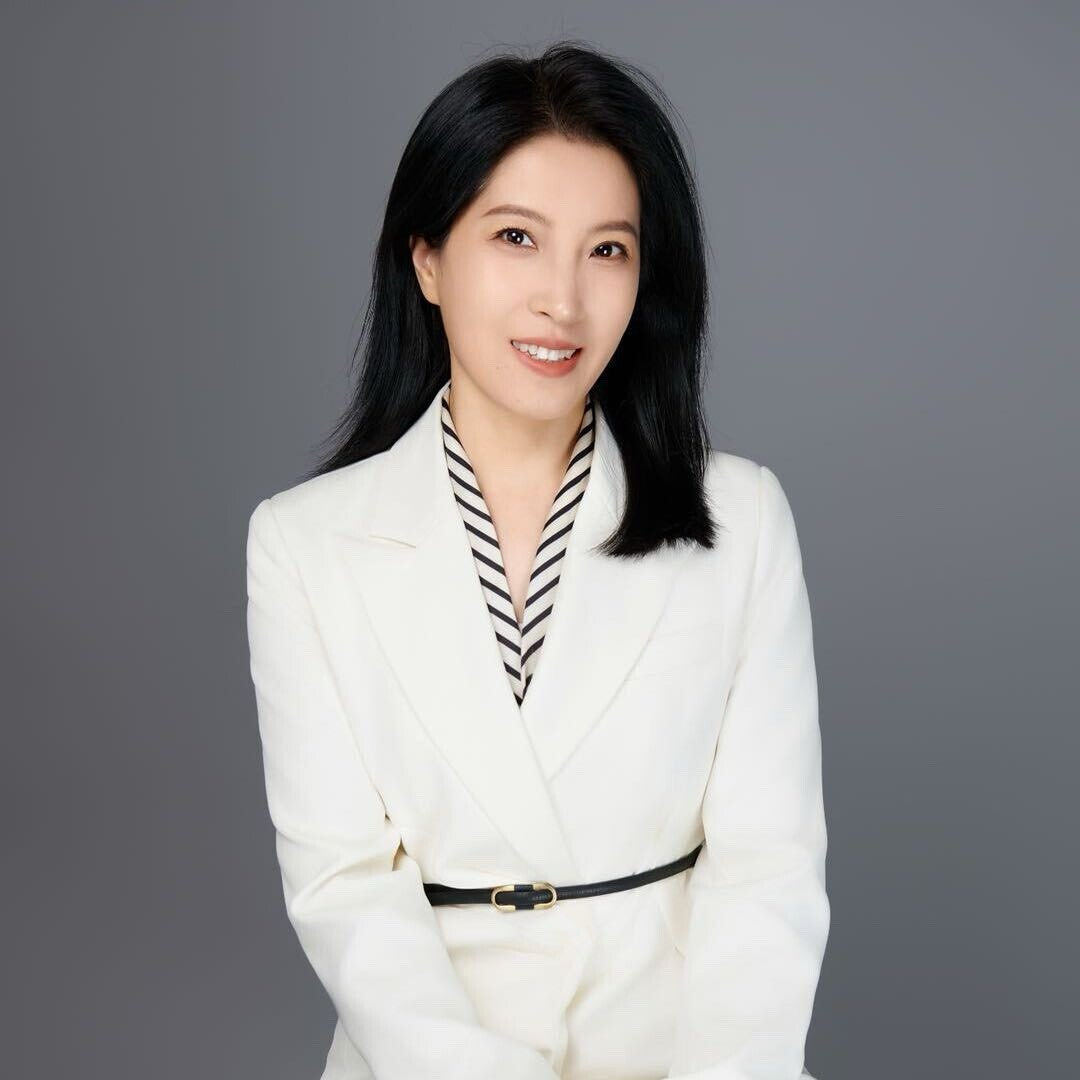 沈巧莉律师照片